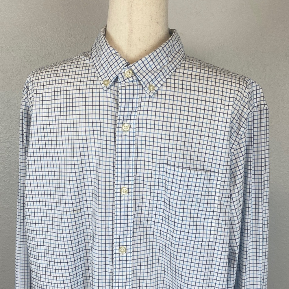 GAP Stretch Men's Large White and Blue Grid Button Down Cotton Shirt
